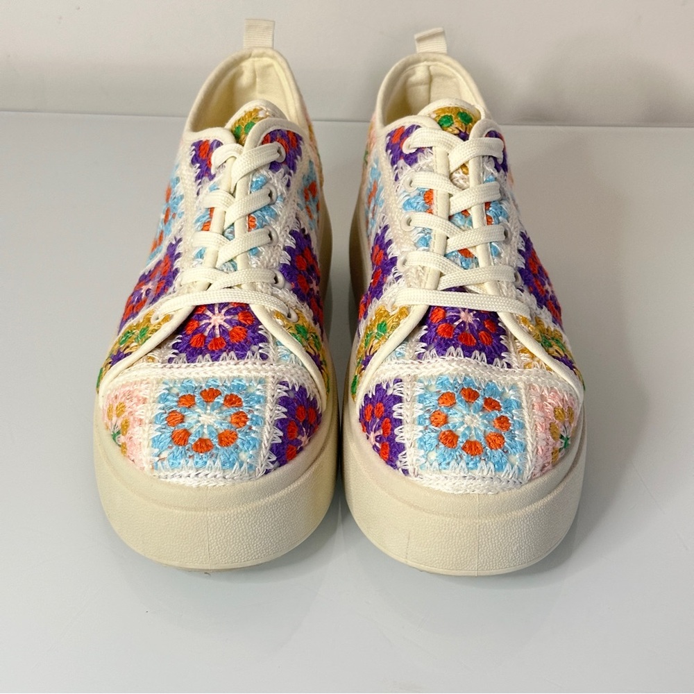 Dirty Laundry Rambling Crochet Platform Sneakers 11 Granny Squares Boho